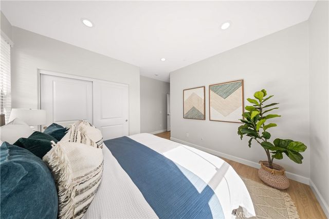 109 Bumblebee, Irvine, CA 92618