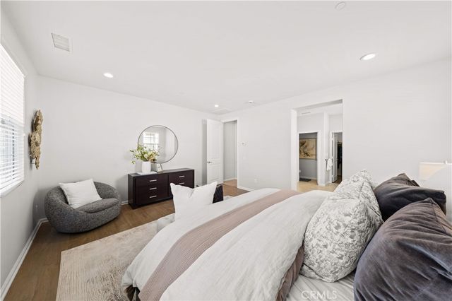 109 Bumblebee, Irvine, CA 92618