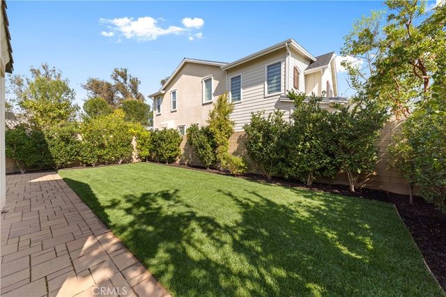 109 Bumblebee, Irvine, CA 92618