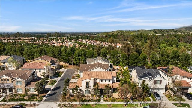 109 Bumblebee, Irvine, CA 92618