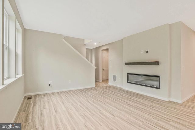 141 POE DR, Winchester, VA 22602