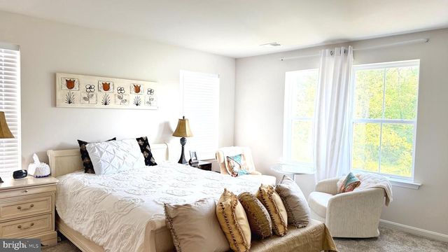 141 POE DR, Winchester, VA 22602