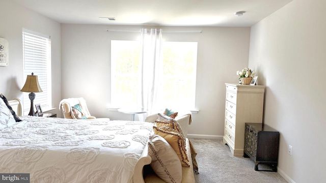 141 POE DR, Winchester, VA 22602