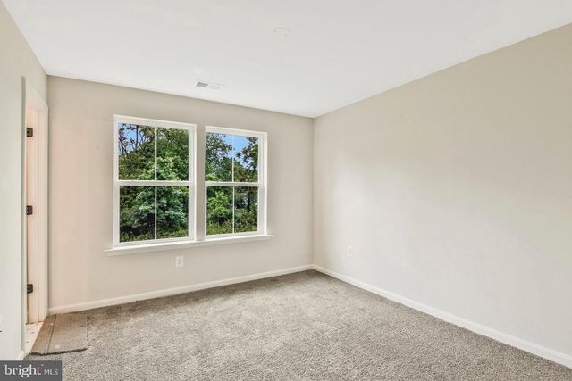 141 POE DR, Winchester, VA 22602