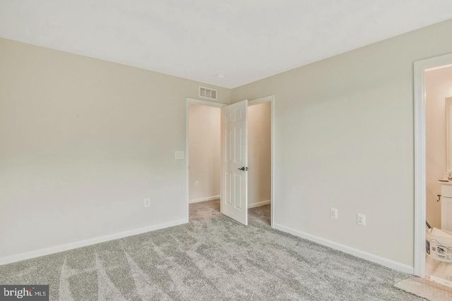 141 POE DR, Winchester, VA 22602