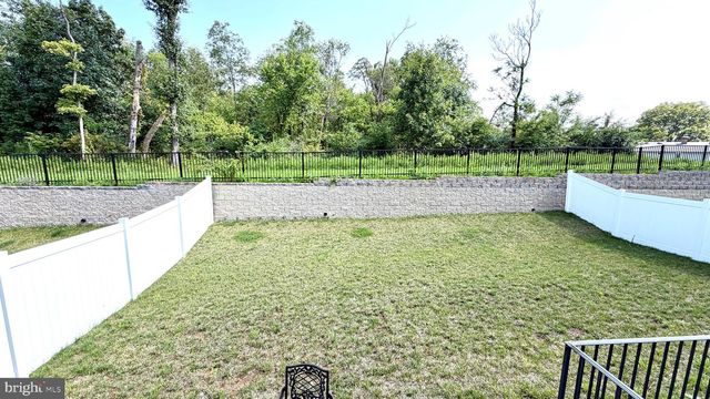 141 POE DR, Winchester, VA 22602