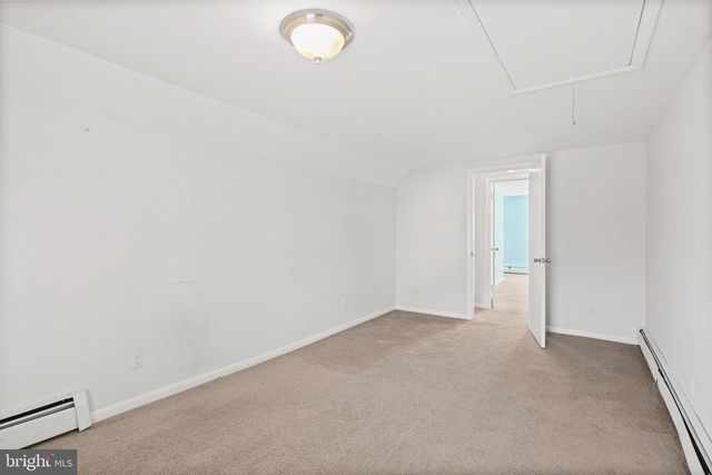 122 E MAIN ST, Stevensville, MD 21666