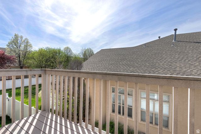 1364 E OLD MAPLE CT, Salt Lake City, UT 84117