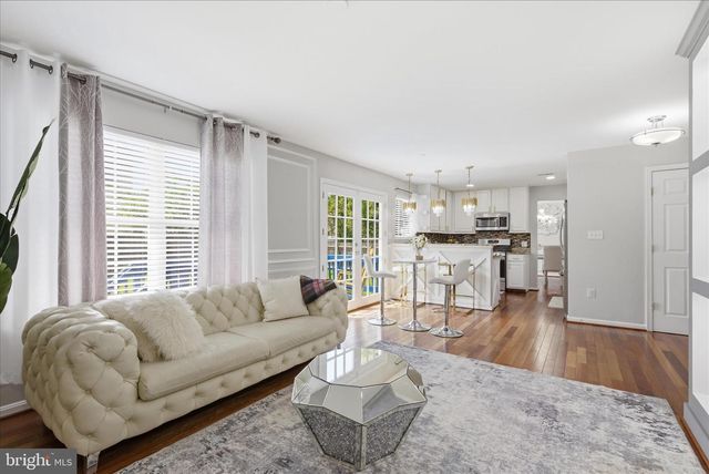 13832 REGAL CT, Woodbridge, VA 22193