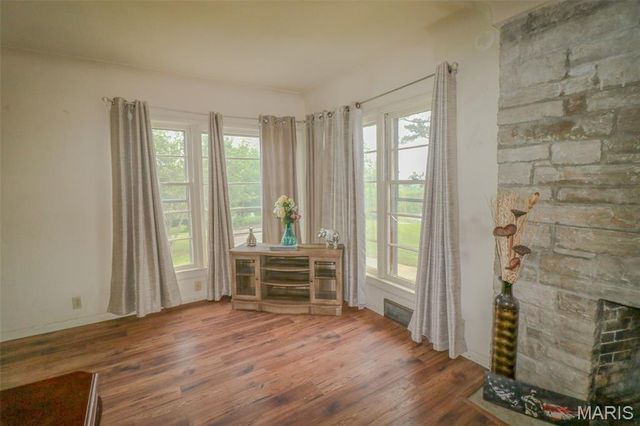 145 Well Drive, Herculaneum, MO 63048