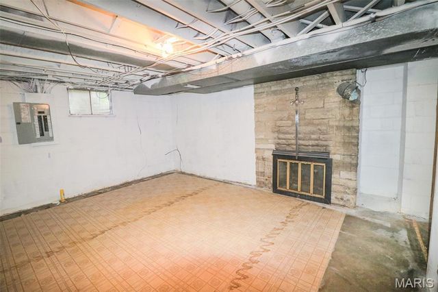 145 Well Drive, Herculaneum, MO 63048