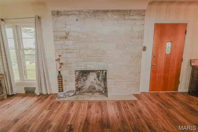 145 Well Drive, Herculaneum, MO 63048