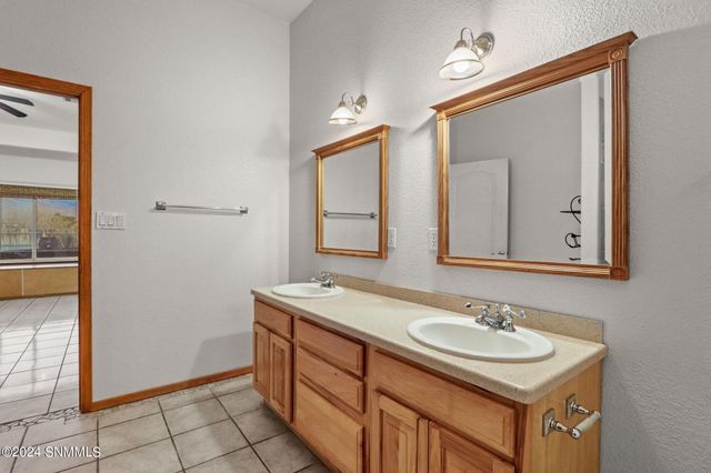 4425 Butterfly Road, Las Cruces, NM 88011
