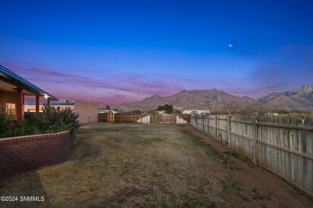 4425 Butterfly Road, Las Cruces, NM 88011
