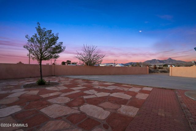 4425 Butterfly Road, Las Cruces, NM 88011