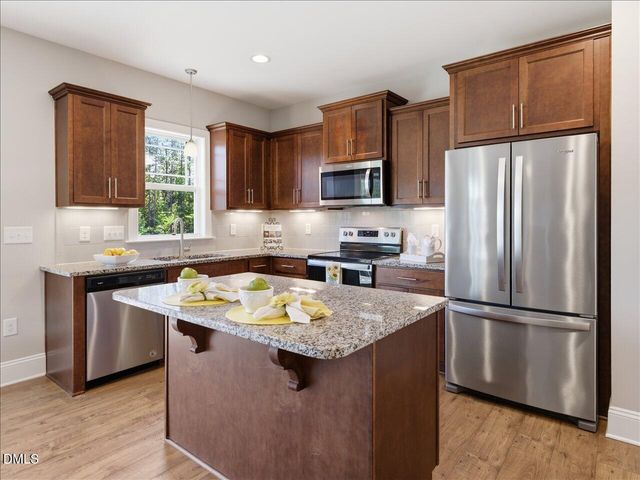 392 Ashpole Trail, Clayton, NC 27520