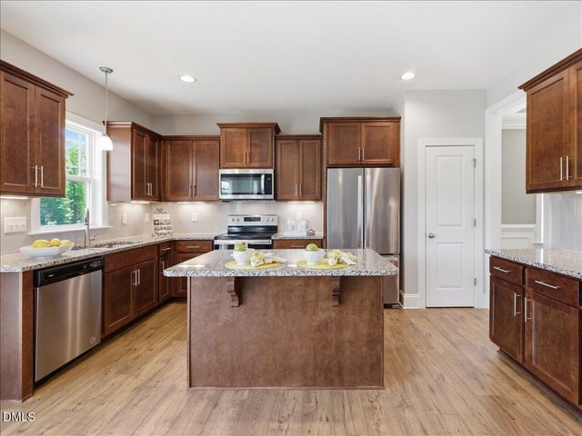 392 Ashpole Trail, Clayton, NC 27520