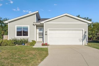 4507 E 48th Street, Des Moines, IA 50317