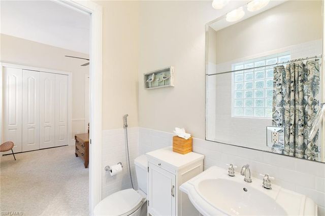 7717 Trent CT, Naples, FL 34113