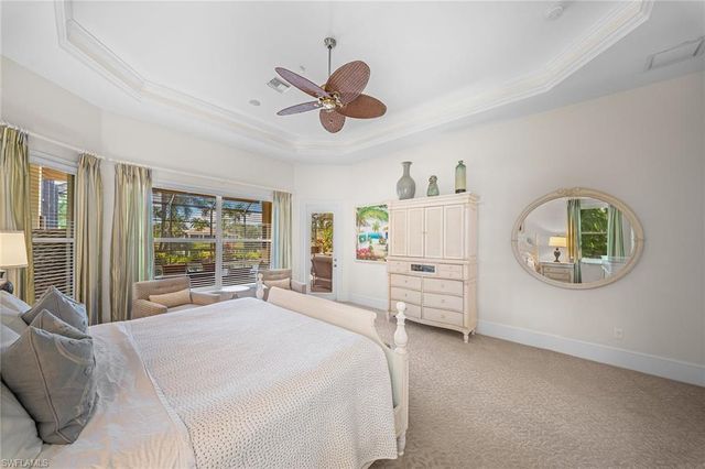 7717 Trent CT, Naples, FL 34113