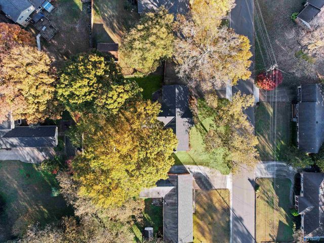 2102 South Park Boulevard, Huntsville, AL 35803