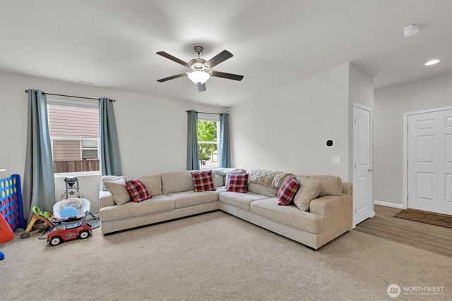7315 Munn Lake Dr SE, Tumwater, WA 98501