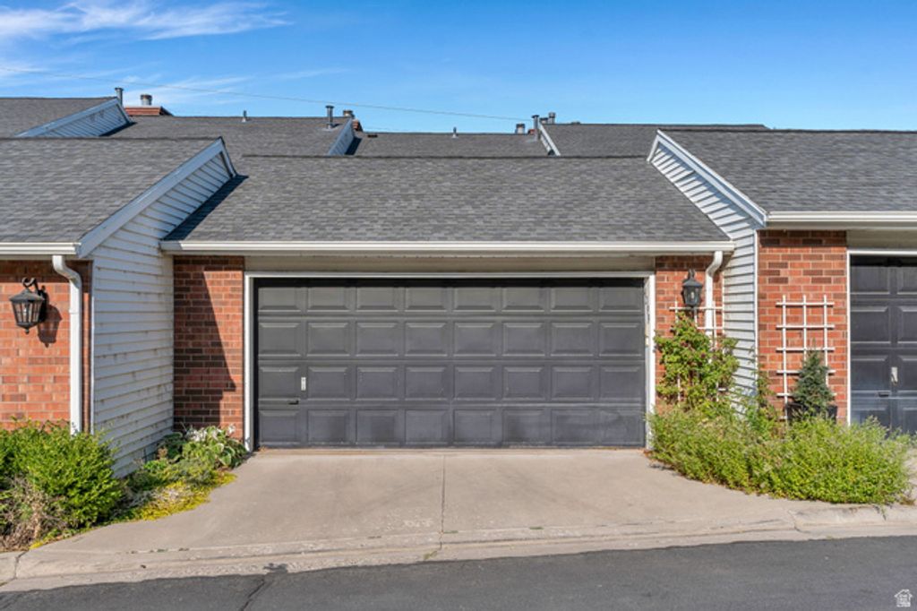 Image 26 of property listing at 4299 IVY LN, Provo, UT 84604