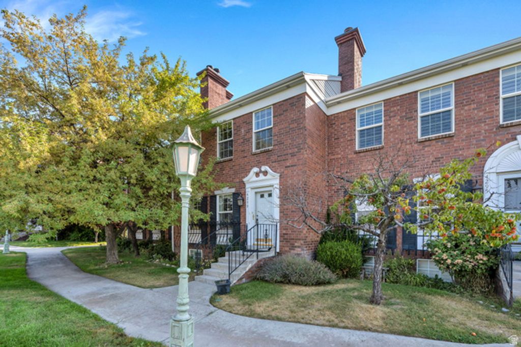 Image 28 of property listing at 4299 IVY LN, Provo, UT 84604