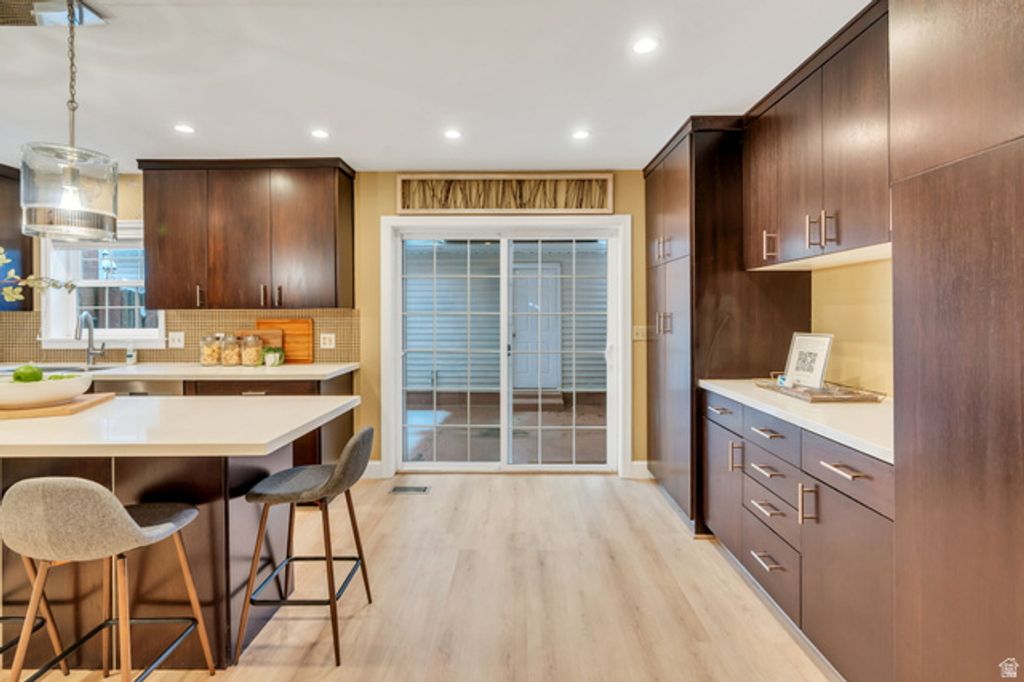 Image 4 of property listing at 4299 IVY LN, Provo, UT 84604