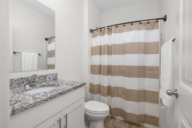 4790 BARRETT OAKS DR, Millington, TN 38053