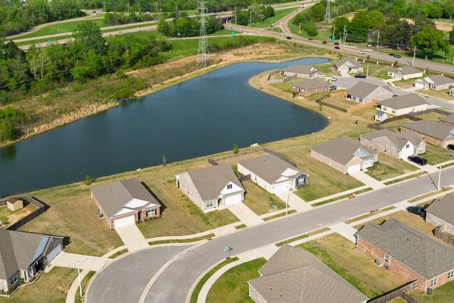 4790 BARRETT OAKS DR, Millington, TN 38053