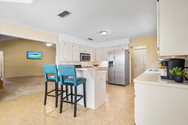 2824 Crestview Avenue, Tyler, TX 75701