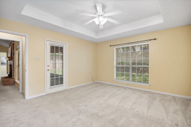 2824 Crestview Avenue, Tyler, TX 75701