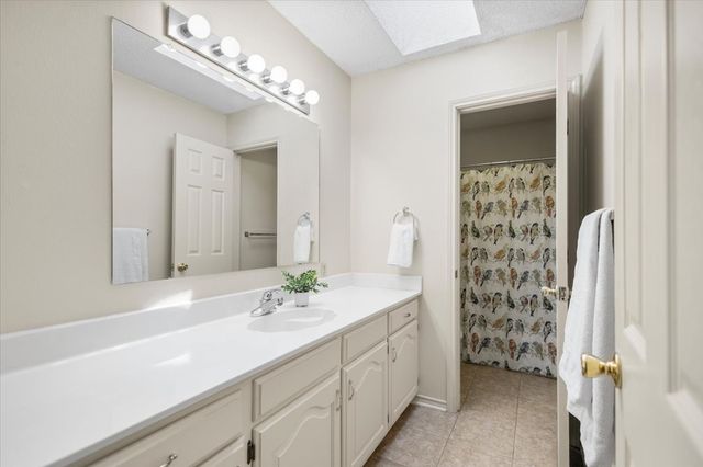 2824 Crestview Avenue, Tyler, TX 75701