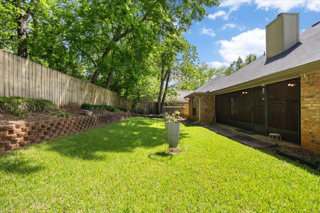 2824 Crestview Avenue, Tyler, TX 75701