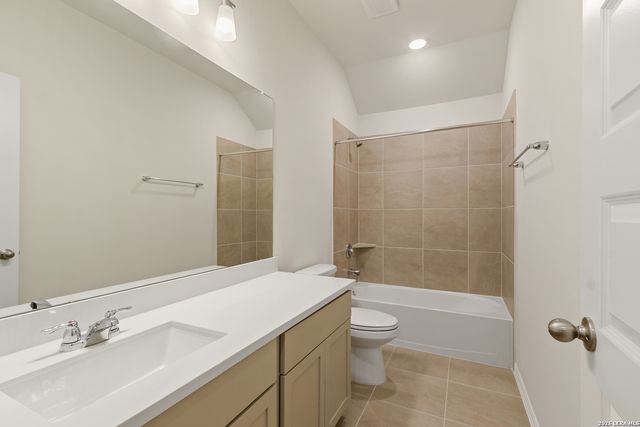 2257 Altiplano, San Antonio, TX 78245