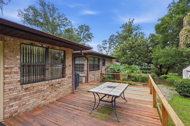 2360 DARTMOUTH ROAD, Deland, FL 32724