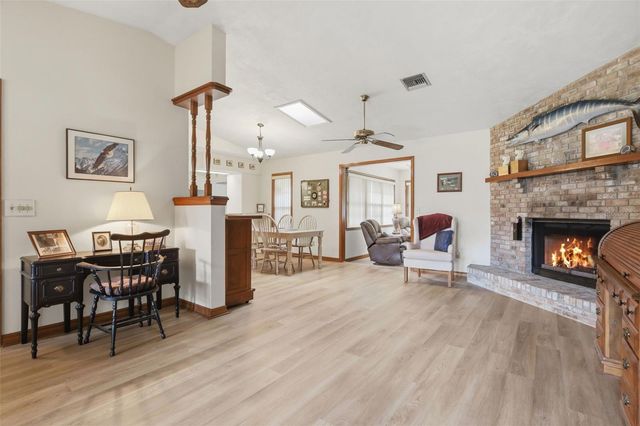 2360 DARTMOUTH ROAD, Deland, FL 32724