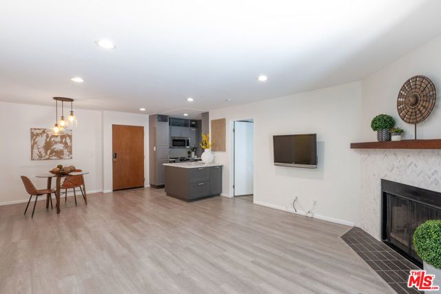 4260 Via Arbolada 116, Los Angeles, CA 90042
