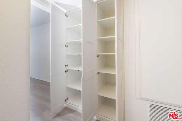 4260 Via Arbolada 116, Los Angeles, CA 90042