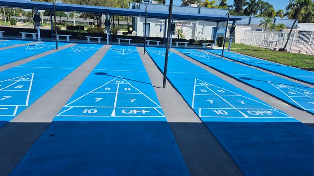 5423 Cresthaven Boulevard C, West Palm Beach, FL 33415