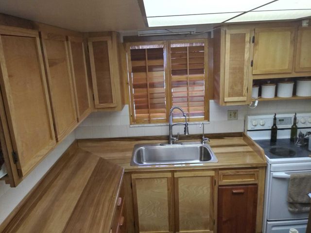 5423 Cresthaven Boulevard C, West Palm Beach, FL 33415