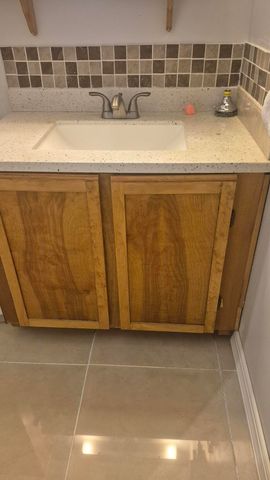 5423 Cresthaven Boulevard C, West Palm Beach, FL 33415