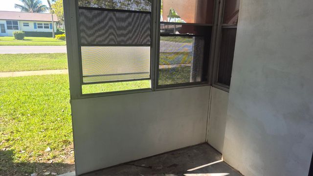 5423 Cresthaven Boulevard C, West Palm Beach, FL 33415