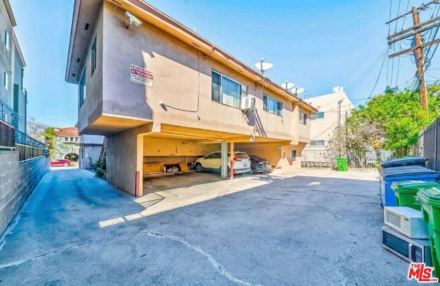 838 S Gramercy Place, Los Angeles, CA 90005