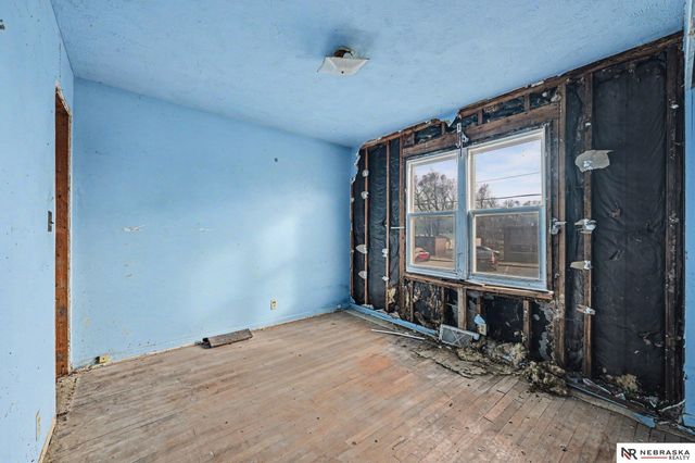 2611 Jackson Street, Bellevue, NE 68005