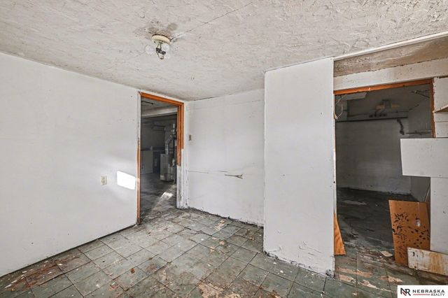 2611 Jackson Street, Bellevue, NE 68005
