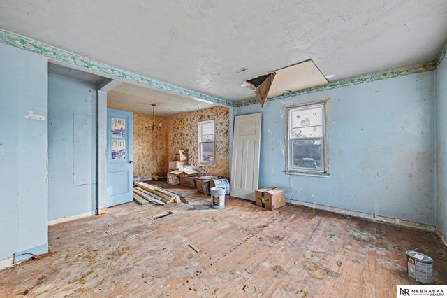 2611 Jackson Street, Bellevue, NE 68005