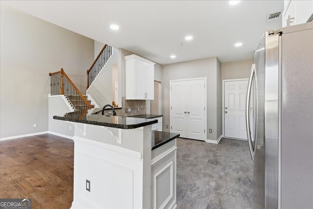 415 MOUNTAIN VIEW Lane, Woodstock, GA 30188