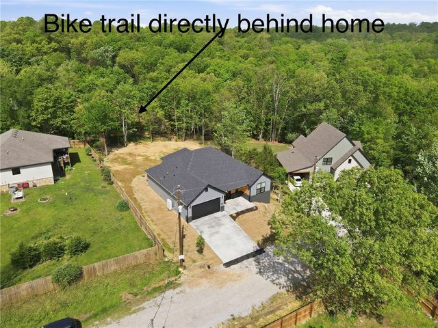 3 Thrasher Lane, Bella Vista, AR 72715